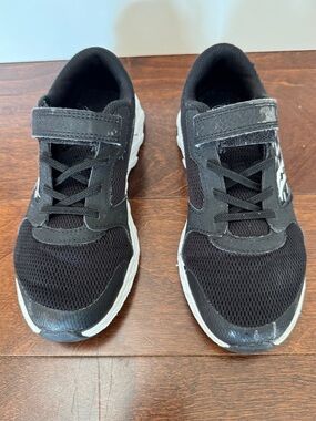 Kids Saucony Black Velcro Sneakers